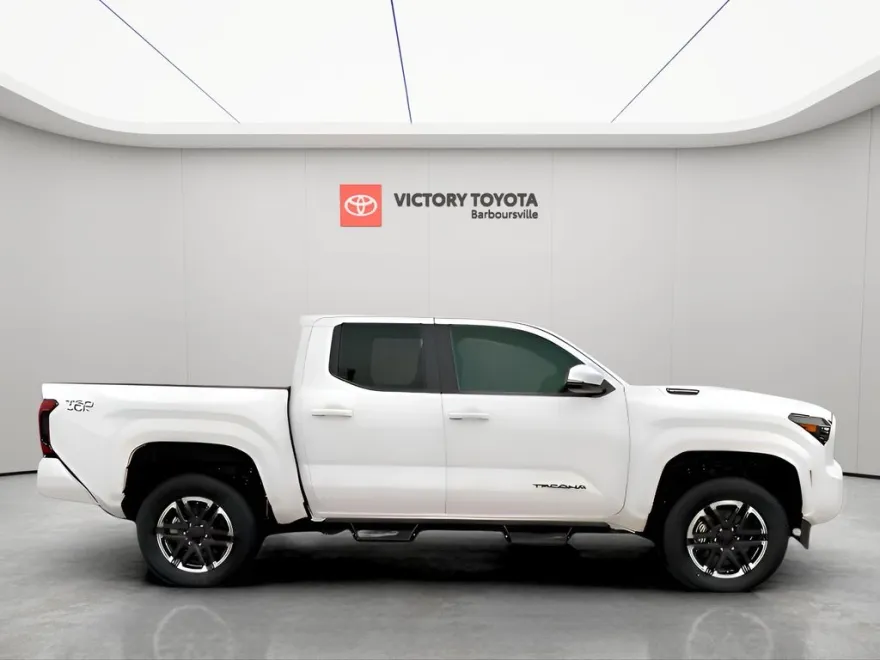 2025 Toyota Tacoma TRD Sport 4x4 Double Cab photo 1