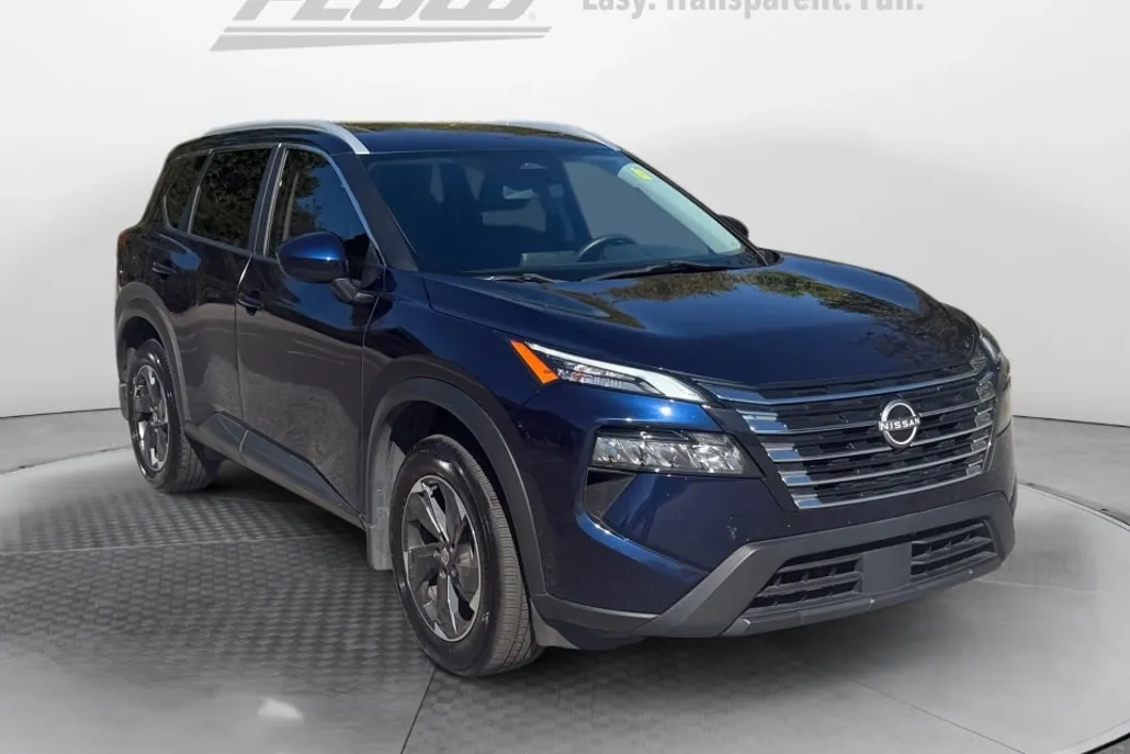 2024 Nissan Rogue SV photo 1