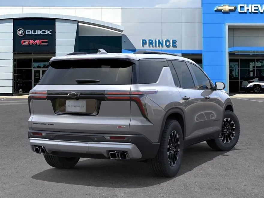 2026 Chevrolet Traverse Z71 photo 1