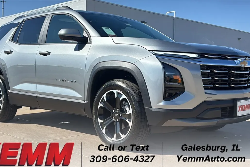 2026 Chevrolet Equinox LT photo 1