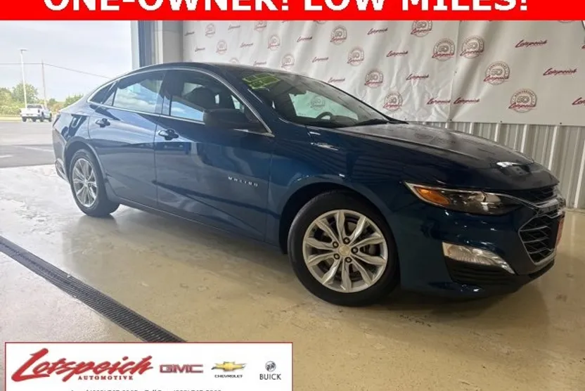 2019 Chevrolet Malibu 1LT photo 1