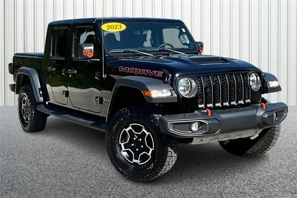 2023 Jeep Gladiator Mojave photo 1