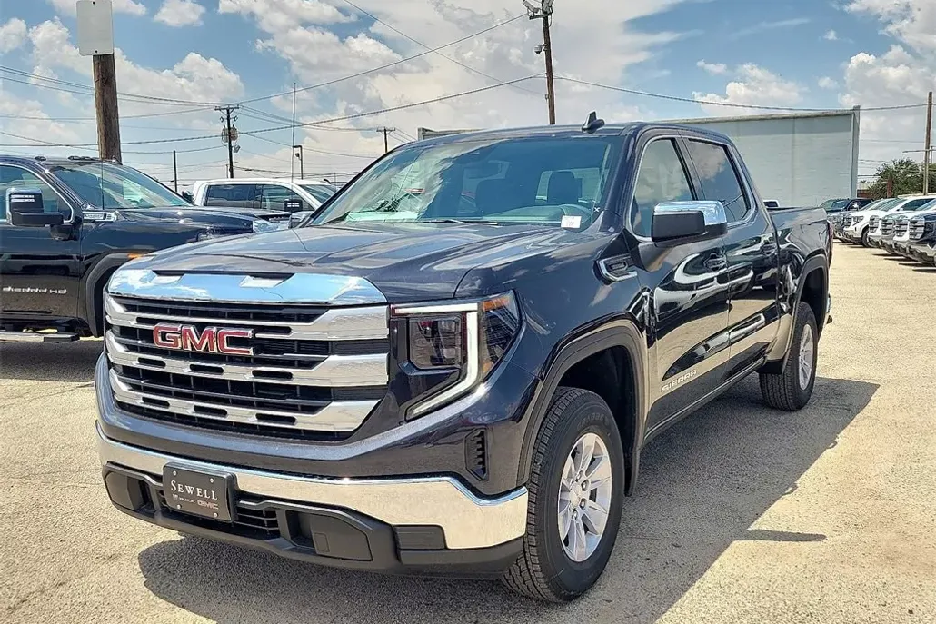 2026 Gmc Sierra 1500 SLE photo 1