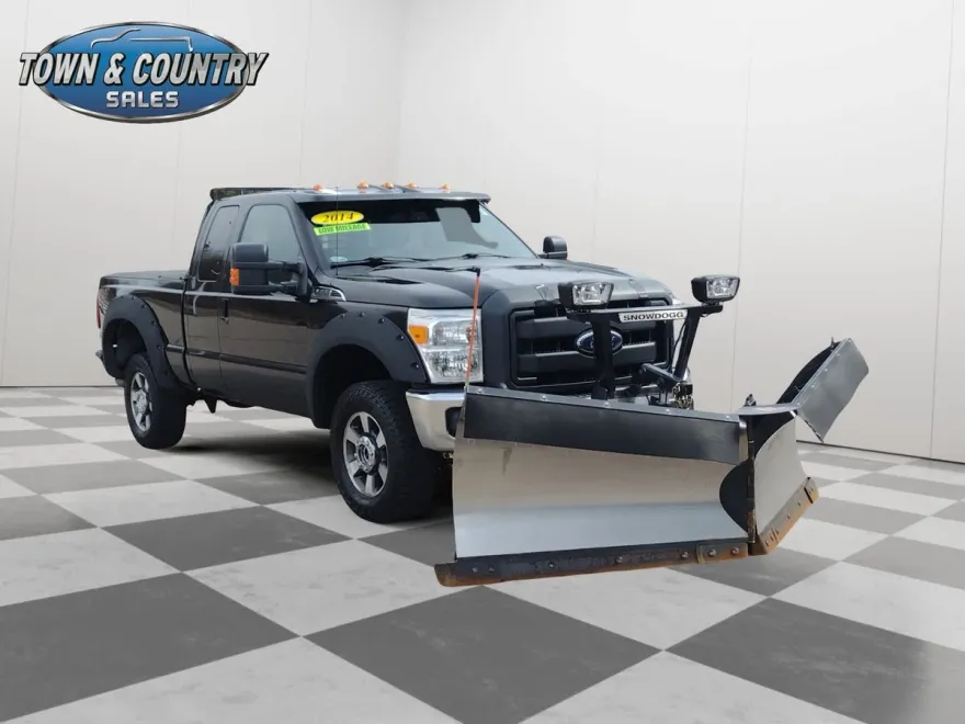 2014 Ford F-250 Lariat photo 1