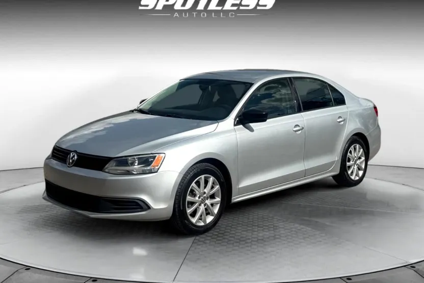 2014 Volkswagen Jetta TDI photo 1