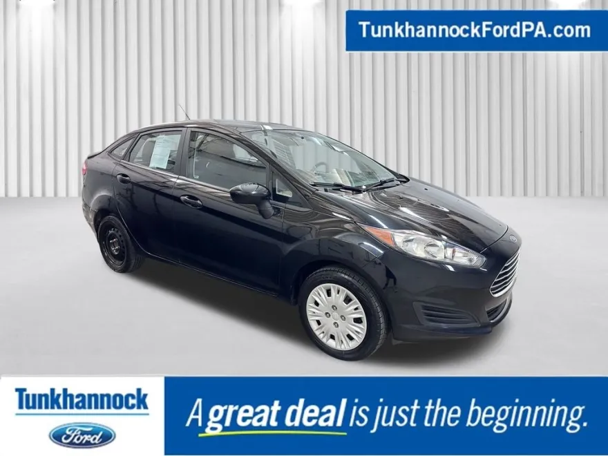 2019 Ford Fiesta S photo 1