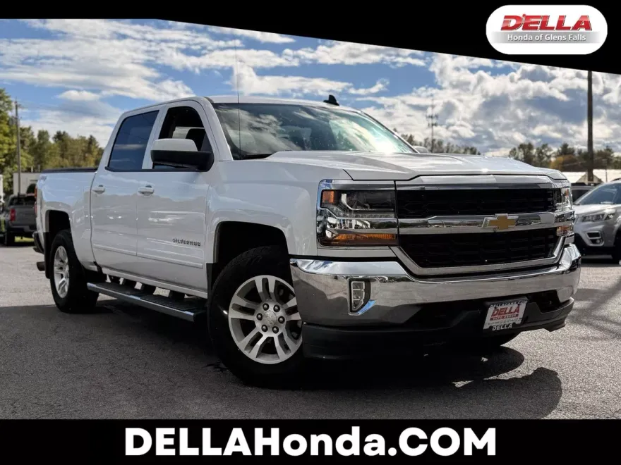2018 Chevrolet Silverado 1500 LT photo 1