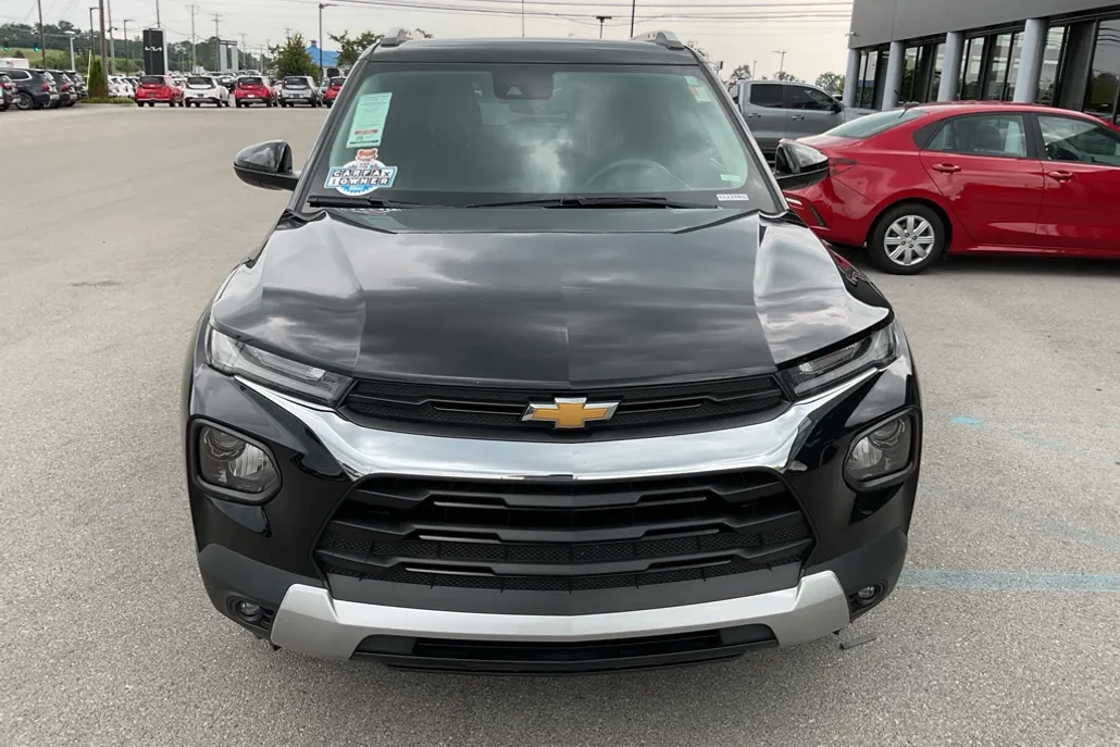 2023 Chevrolet Trailblazer LT photo 1