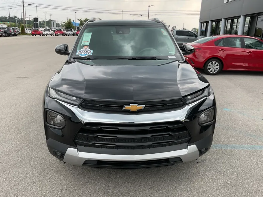 2023 Chevrolet Trailblazer LT photo 1