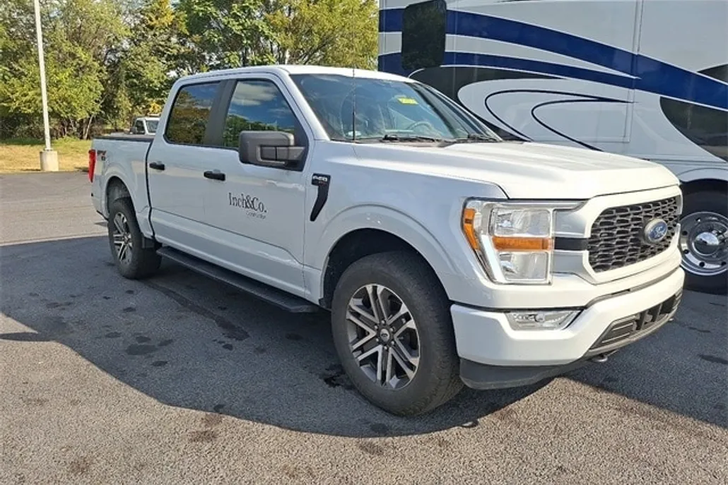 2022 Ford F-150 XL photo 1