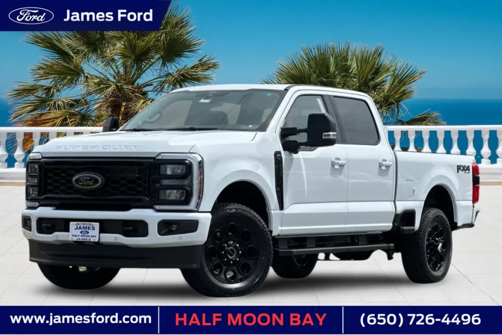 2025 Ford F-250 Lariat photo 1