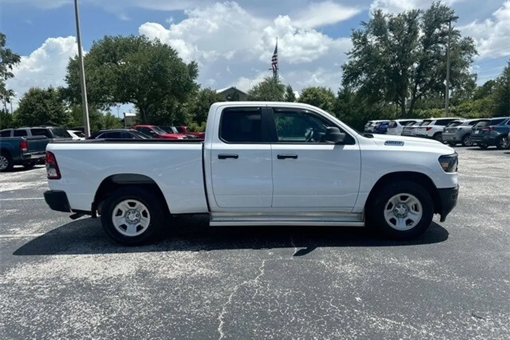 2023 Ram 1500 Tradesman photo 1
