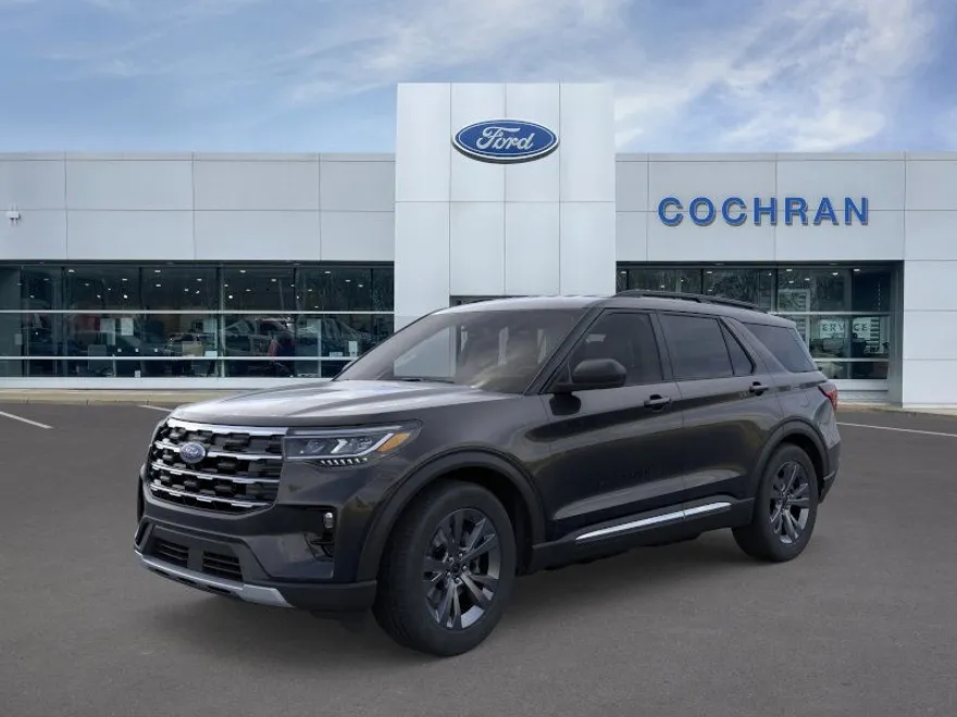 2025 Ford Explorer photo 1