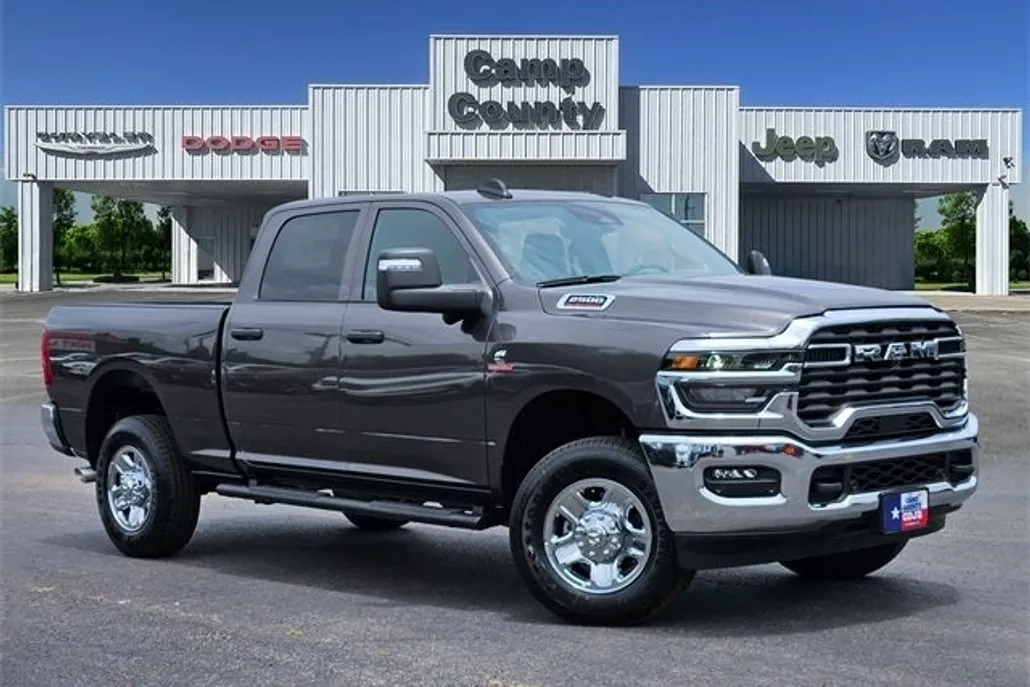 2025 Ram 2500 Tradesman photo 1