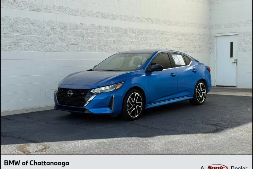 2024 Nissan Sentra SR photo 1