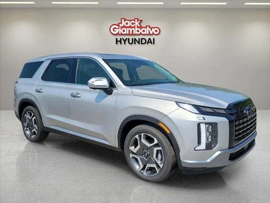 2025 Hyundai Palisade SEL photo 1
