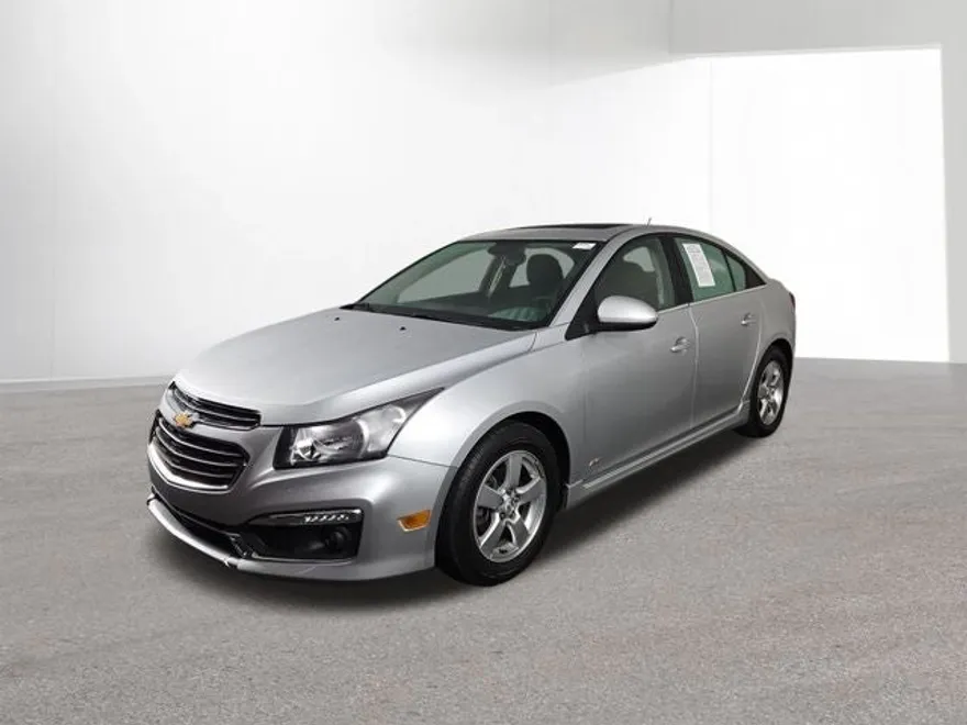 2016 Chevrolet Cruze photo 1