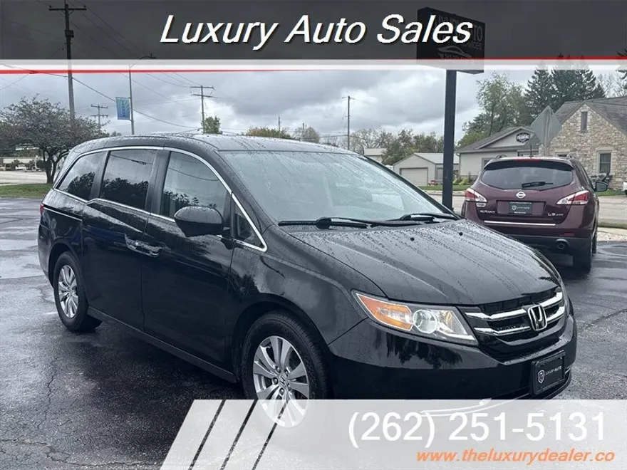 2016 Honda Odyssey EX photo 1