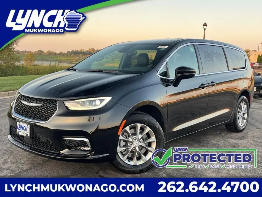 2026 Chrysler Pacifica photo 1