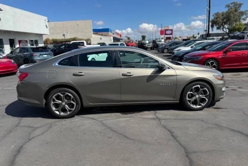2020 Chevrolet Malibu 1LT photo 1