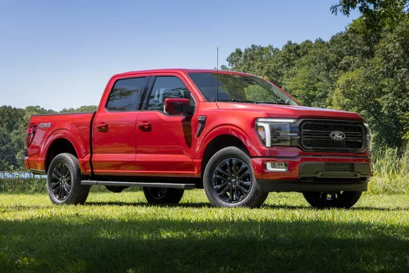 2025 Ford F-150 STX photo 1