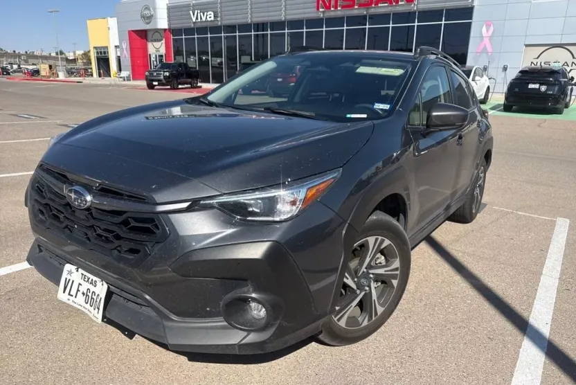 2024 Subaru Crosstrek Premium photo 1