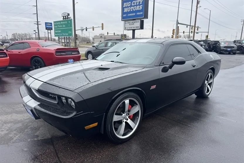 2012 Dodge Challenger SRT8 392 photo 1