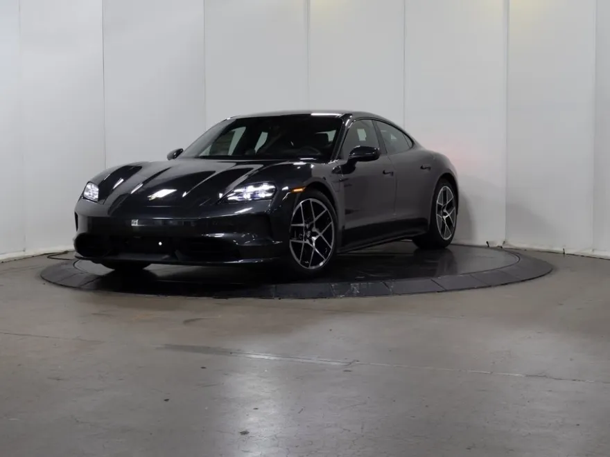 2025 Porsche Taycan 4S photo 1