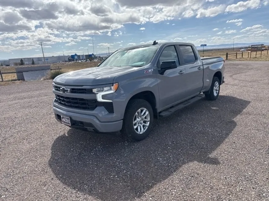 2024 Chevrolet Silverado 1500 RST photo 1