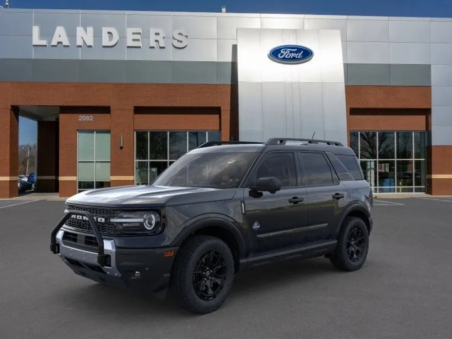 2025 Ford Bronco Sport Outer Banks photo 1