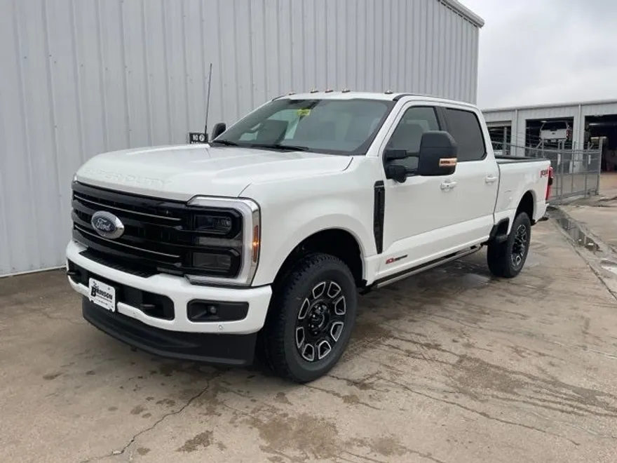2025 Ford F-250 photo 1
