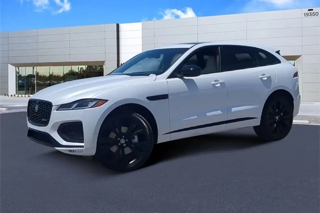 2025 Jaguar F-PACE P250 R-Dynamic S photo 1