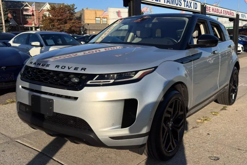 2020 Land Rover Range Rover Evoque SE photo 1