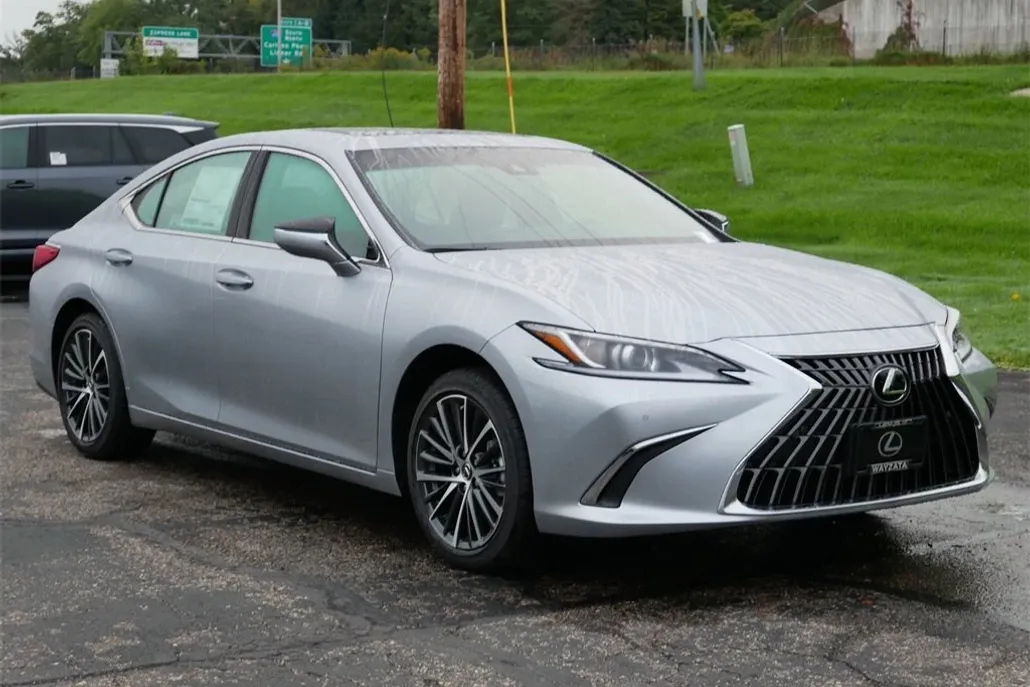 2025 Lexus ES 350 photo 1