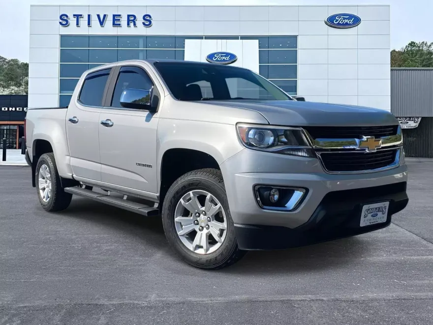2017 Chevrolet Colorado LT photo 1