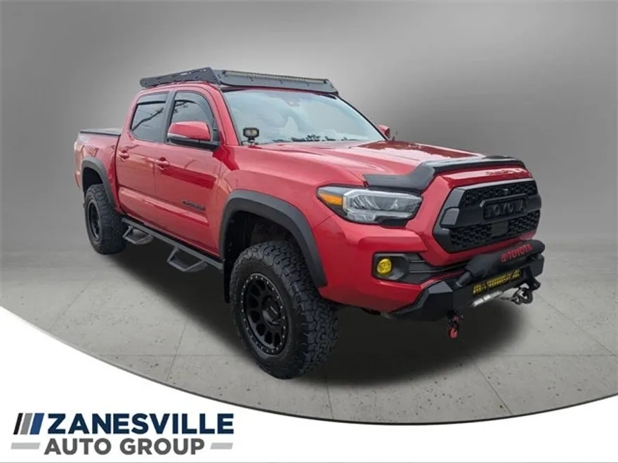 2021 Toyota Tacoma TRD Off-Road V6 photo 1
