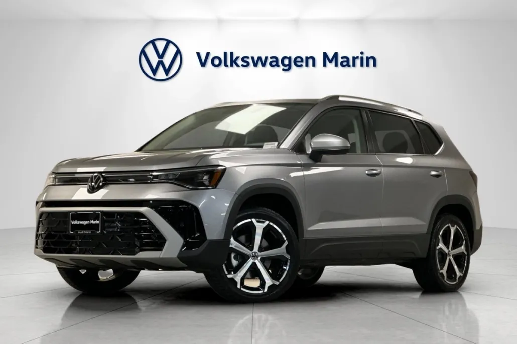 2025 Volkswagen Taos SEL photo 1