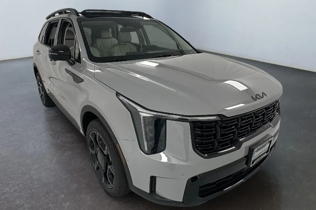 2026 Kia Sorento X-Line SX photo 1