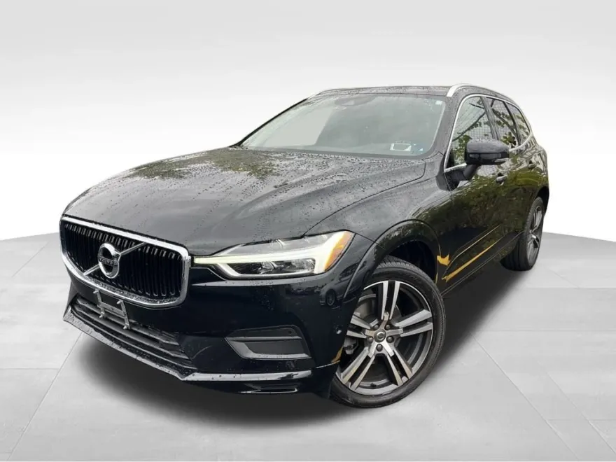 2019 Volvo XC60 T5 Momentum photo 1