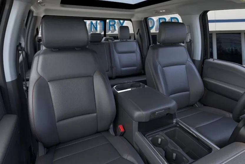 2026 Ford F-350 Lariat photo 1