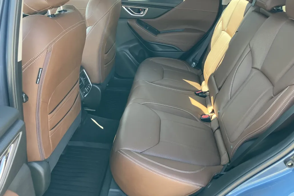 2021 Subaru Forester Touring photo 1