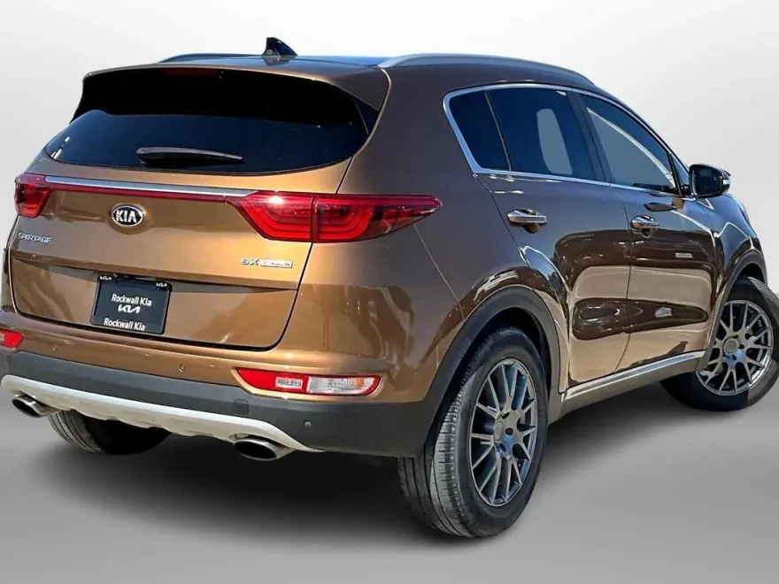 2017 Kia Sportage SX Turbo photo 1