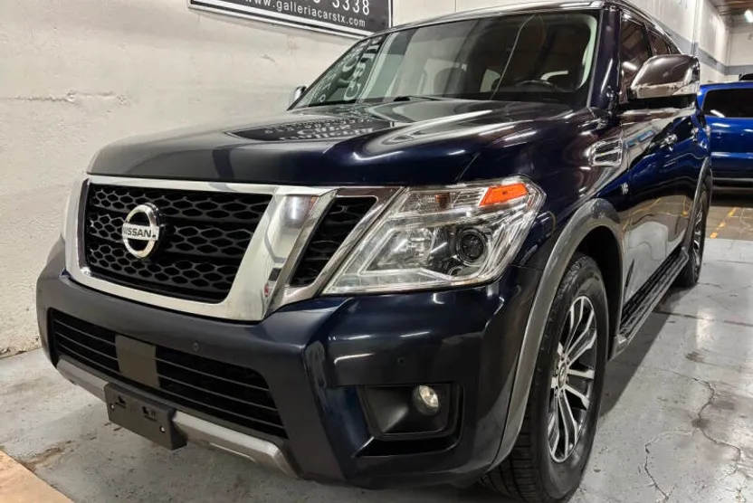 2020 Nissan Armada SV photo 1