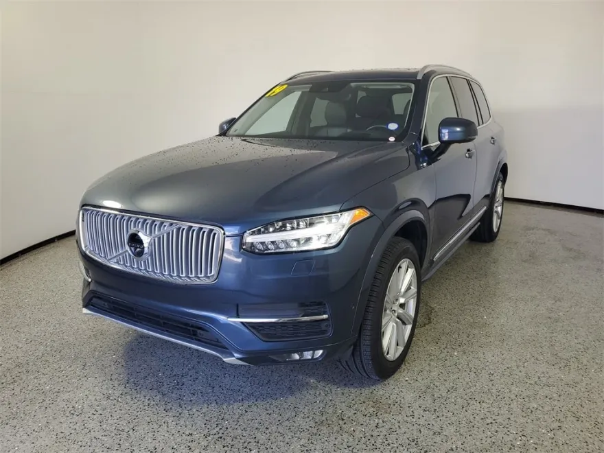 2019 Volvo XC90 T6 Inscription photo 1