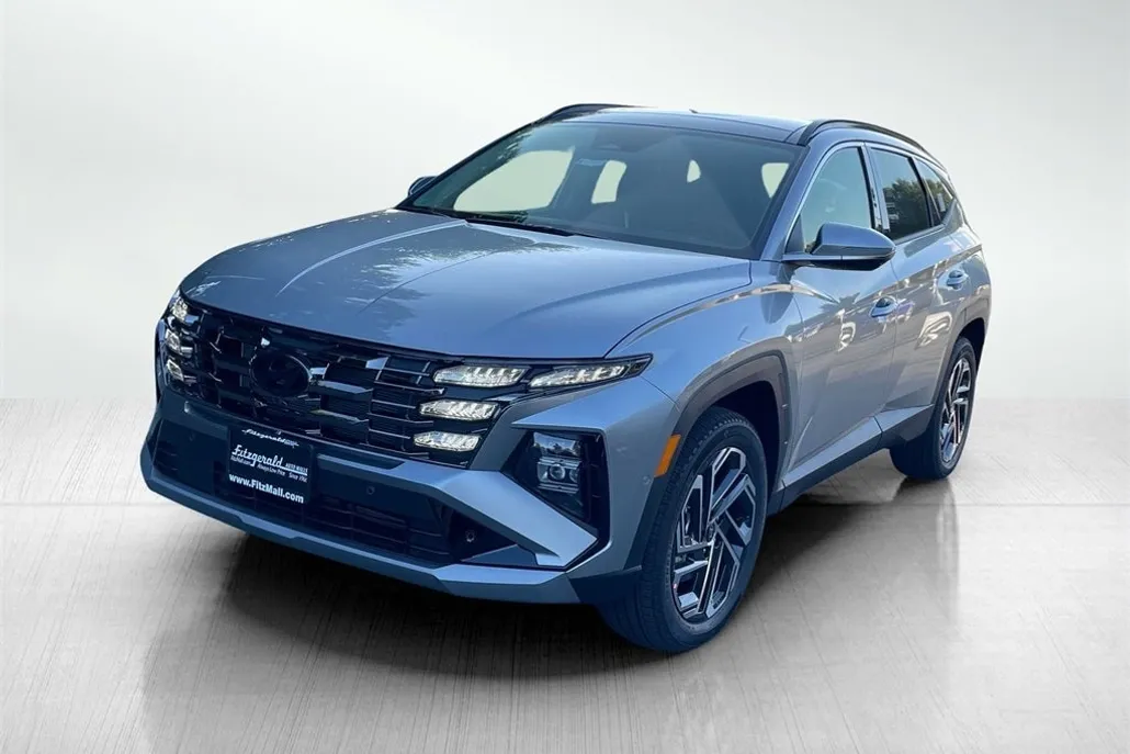 2025 Hyundai Tucson Limited photo 1