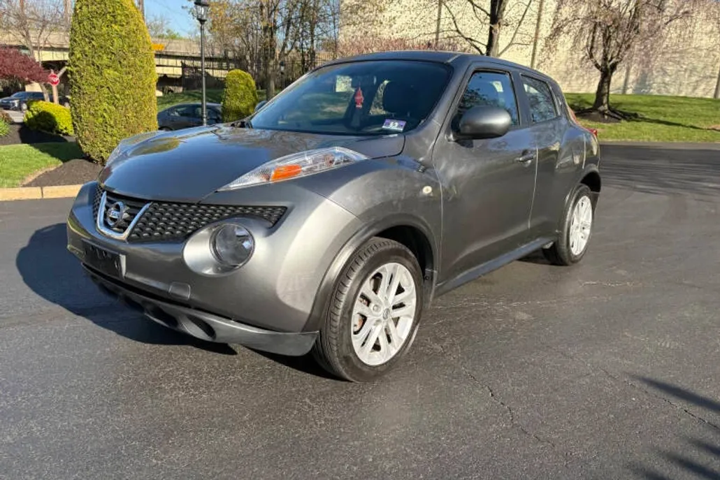 2012 Nissan Juke S photo 1