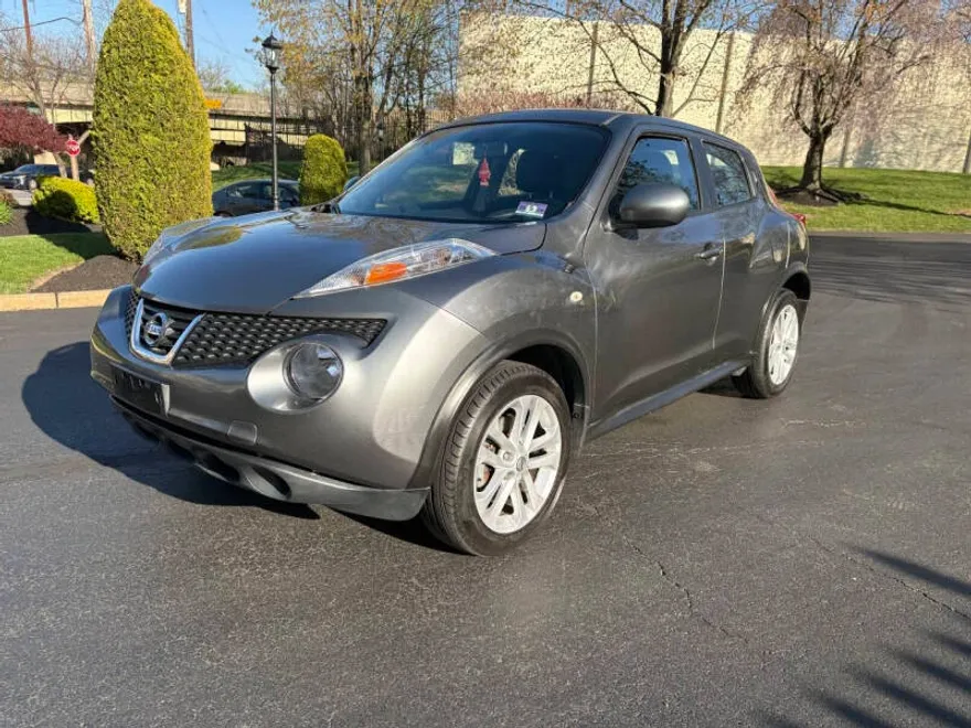 2012 Nissan Juke S photo 1
