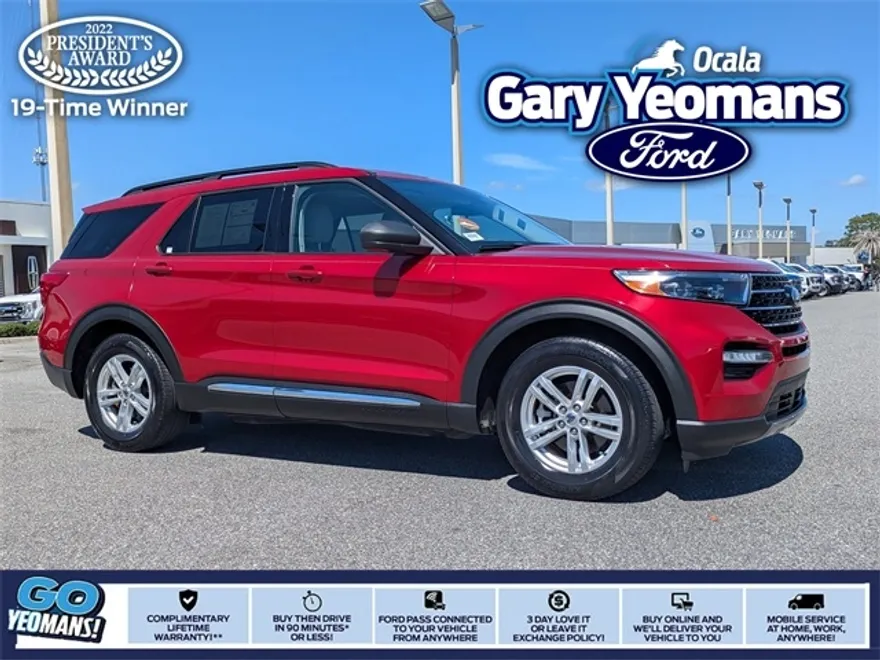 2021 Ford Explorer XLT photo 1