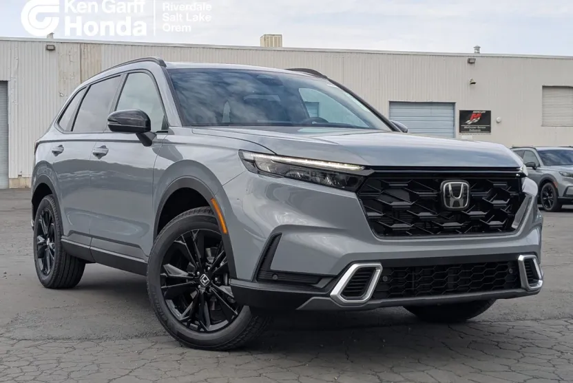 2026 Honda CR-V Sport Touring Hybrid photo 1
