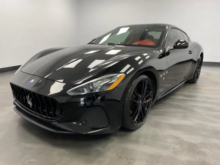 2018 Maserati Granturismo Sport photo 2